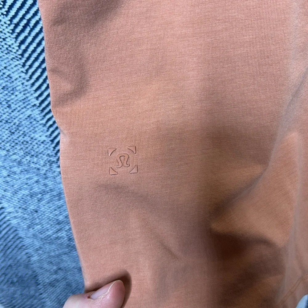 Mens Lululemon 5YR Short Sleeve Henley - Picture 6 of 6